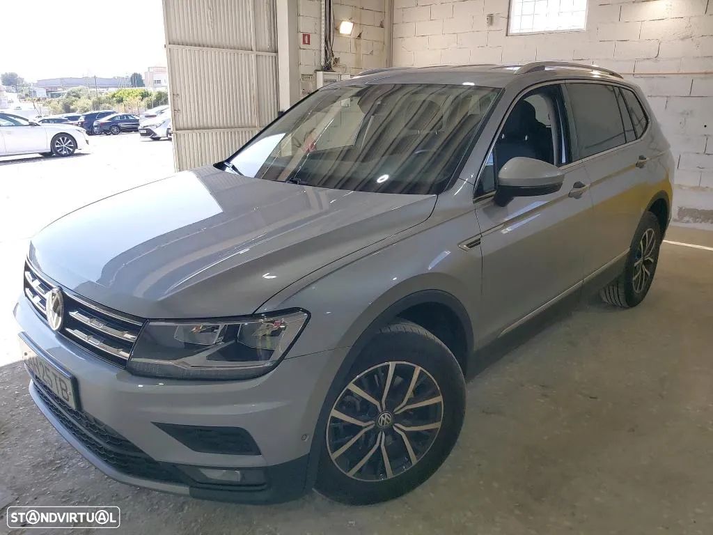 VW Tiguan Allspace 2.0 TDI Confortline DSG - 1