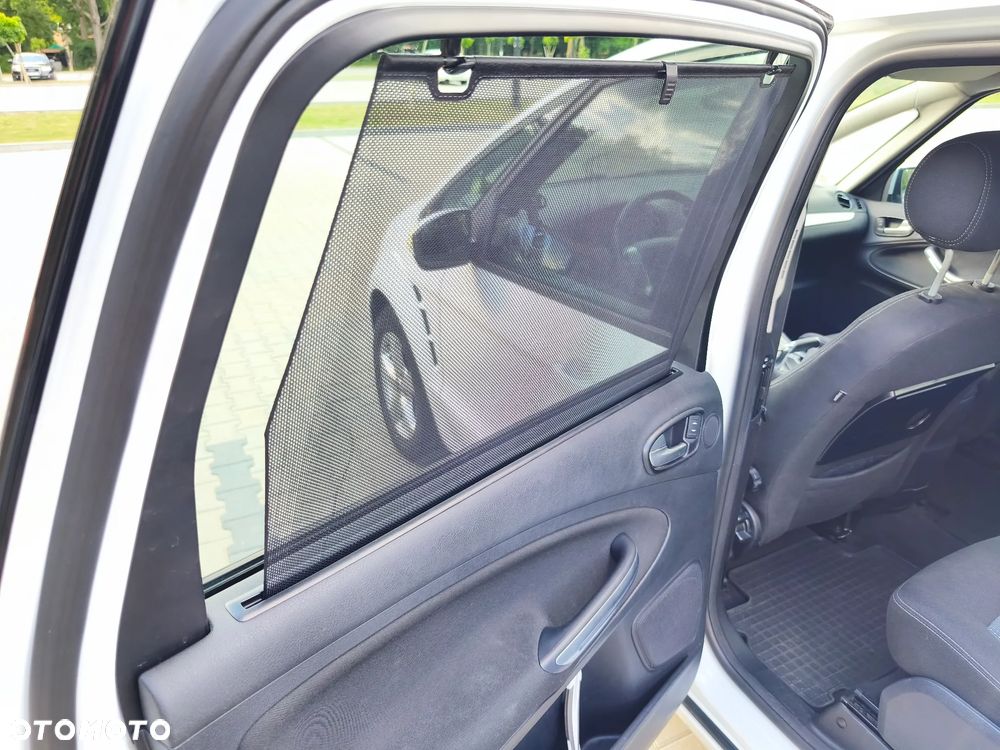 Ford S-Max 2.0 Trend - 17