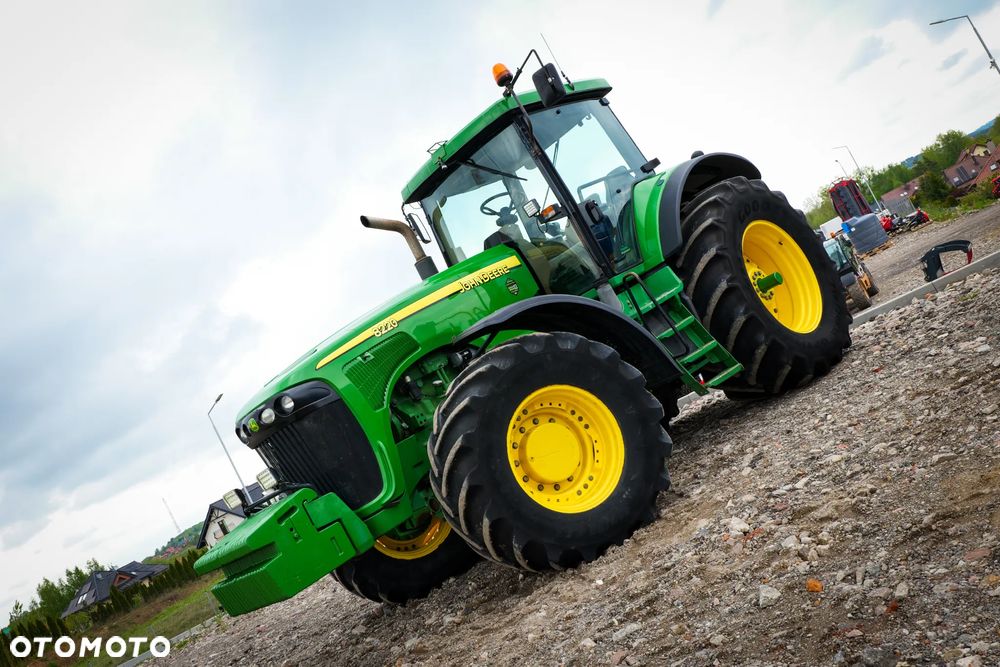 John Deere 8220 - 5