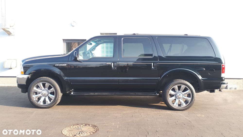 Ford Excursion - 4