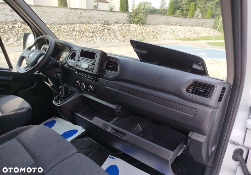 Renault Master - 22