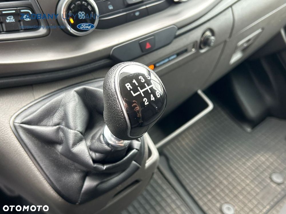 Ford Transit - 19