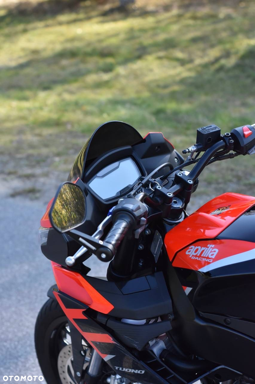 Aprilia Tuono - 6