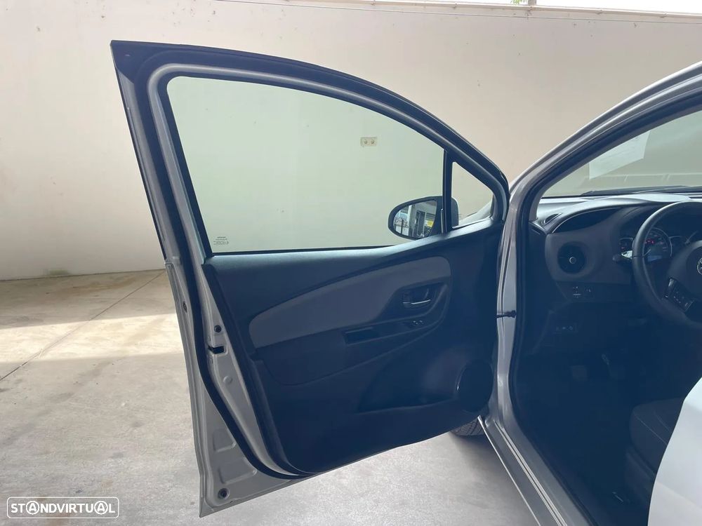 Toyota Yaris 1.0 VVT-i ACtive - 24