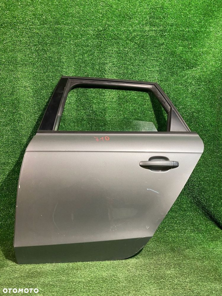 DRZWI TYLNE LEWE AUDI A4 B8 KOMBI - 1