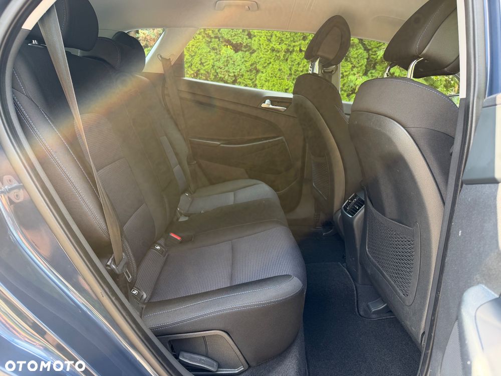 Hyundai Tucson 1.7 CRDI BlueDrive Comfort 2WD - 26