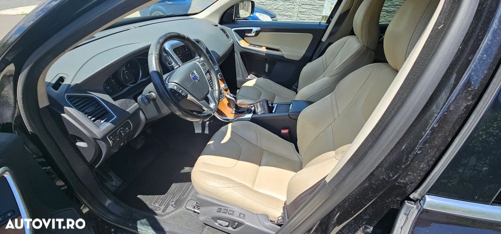 Volvo XC 60 - 16