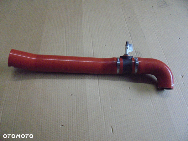 RURA PRZEWÓD INTERCOOLERA Z CZUJNIKIEM IVECO DAILY 5803090730 / 5802895671