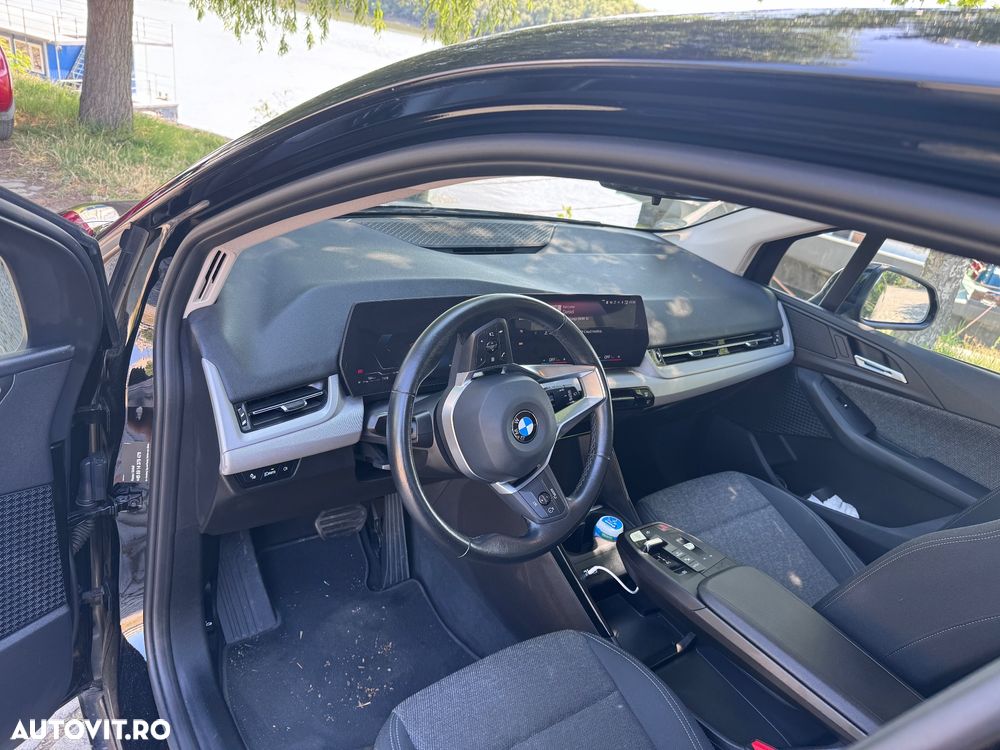 BMW Seria 2 218i AT - 13