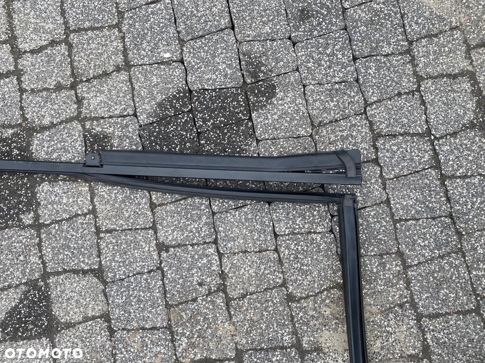 LISTWA USZCZELKA PROWADNICA STELAŻ SZYBY TYŁ KOMPLET MITSUBISHI L200 IV - 6
