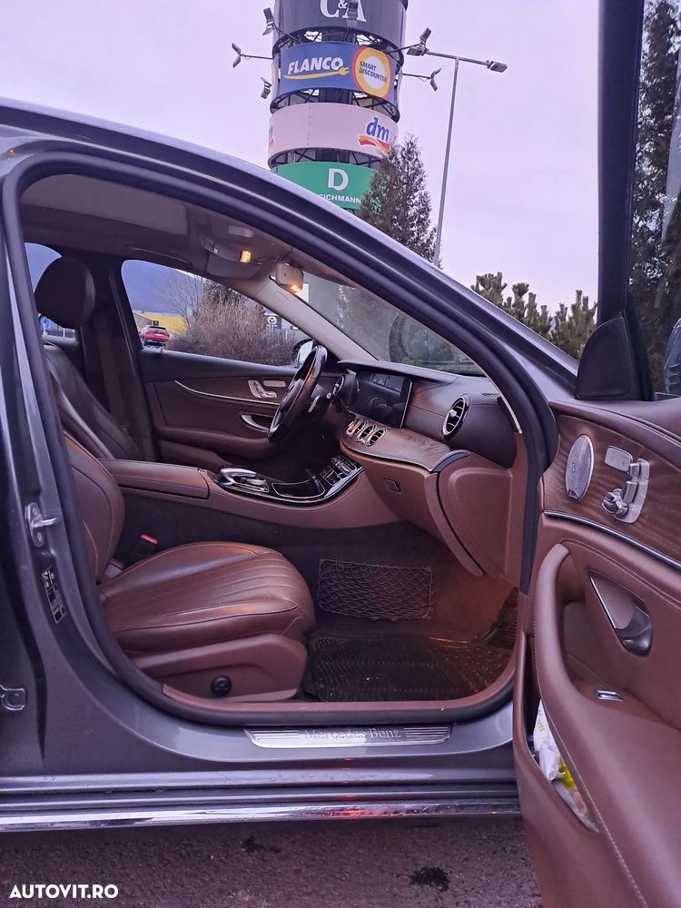 Mercedes-Benz E 350 CDI DPF BlueEFFICIENCY 7G-TRONIC Avantgarde - 31