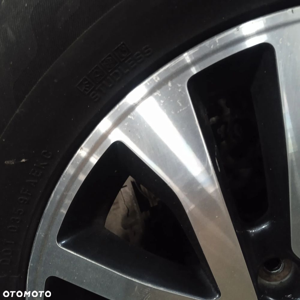 Koła felgi nissan 18 6x114.3 Et45 7J - 5