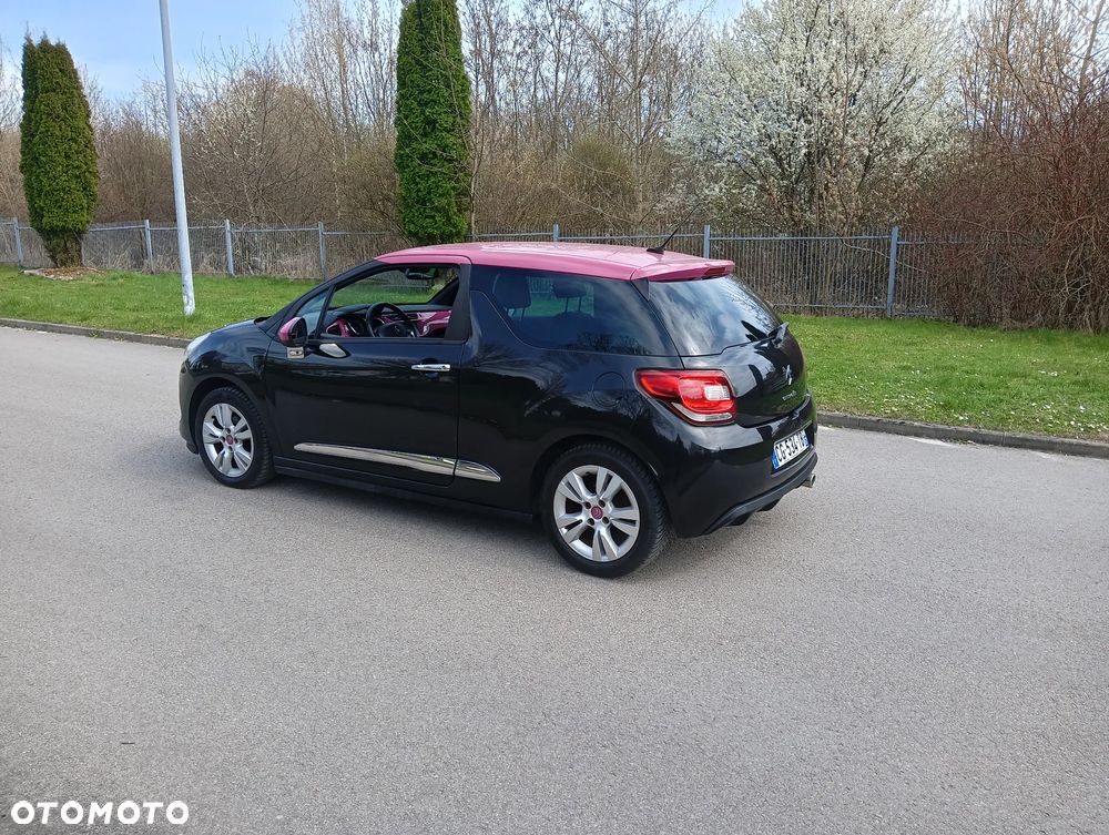 Citroën DS3 e-HDi 90 FAP SoChic - 4