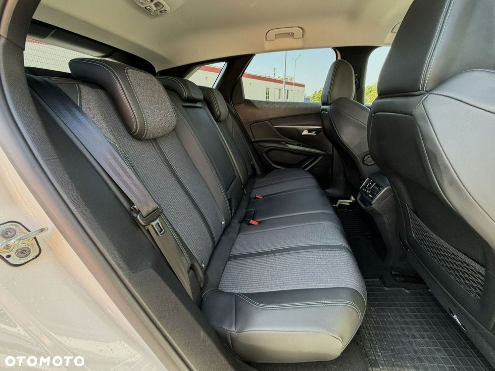 Peugeot 3008 BlueHDi 130 Stop & Start EAT8 Allure Business-Paket - 13