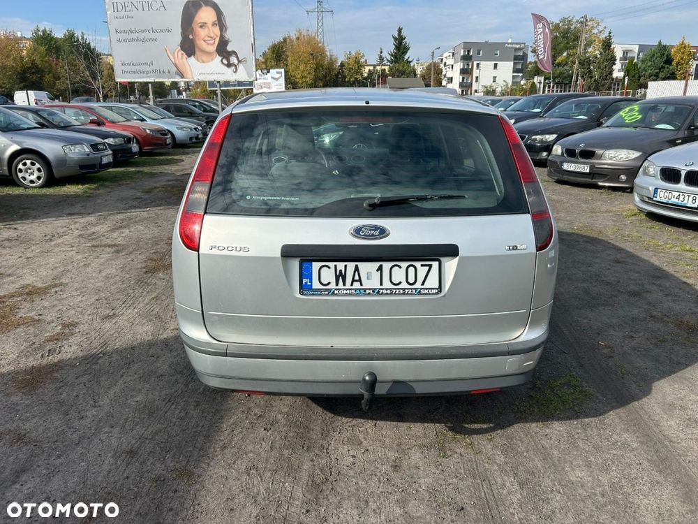 Ford Focus - 7
