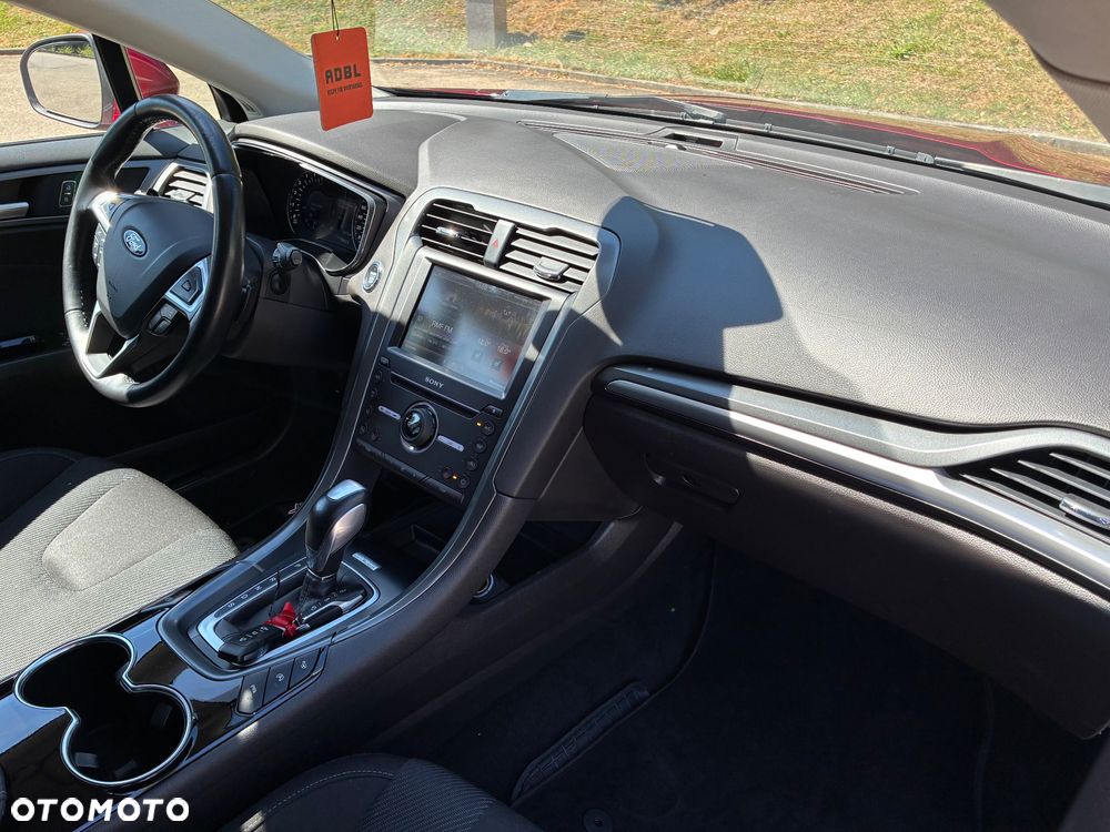 Ford Mondeo - 22