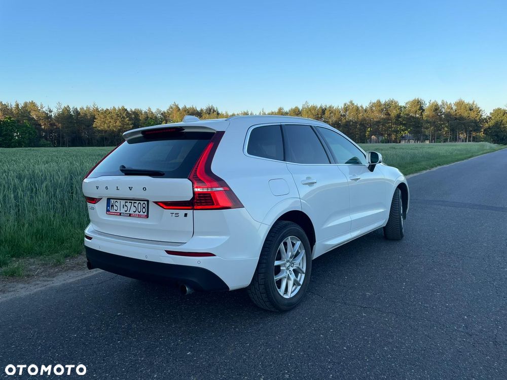 Volvo XC 60 T5 AWD Drive-E Momentum - 5