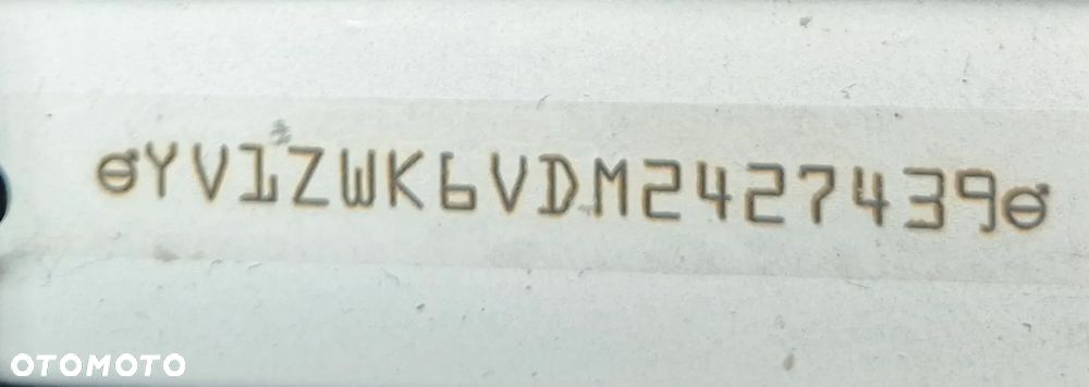 Volvo V60 B3 B DKG Momentum - 34