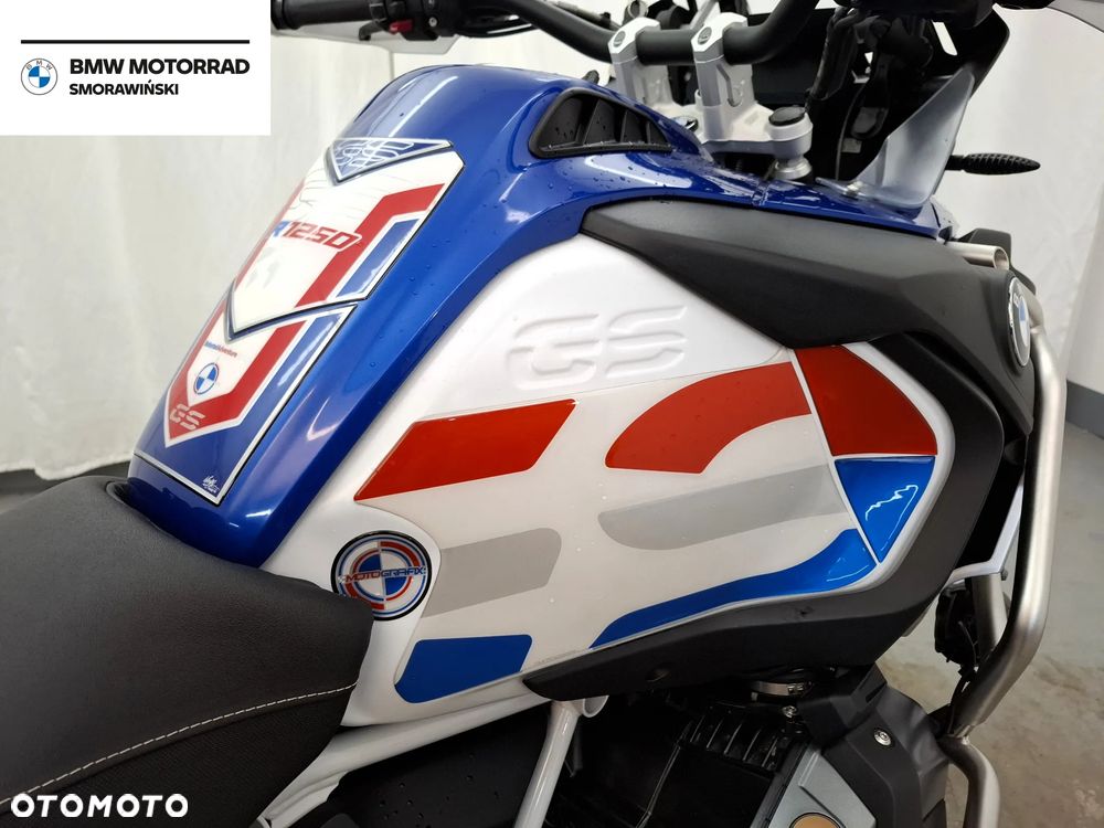 BMW R - 16