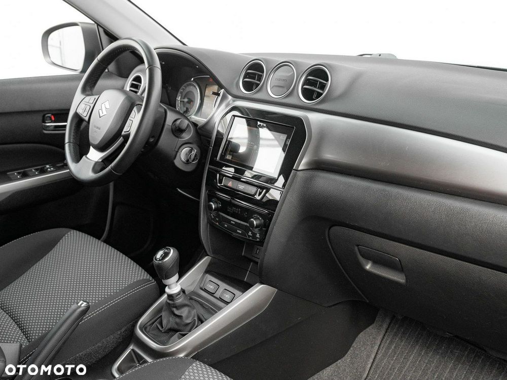 Suzuki Vitara 1.4 Boosterjet mHEV Premium 2WD - 31