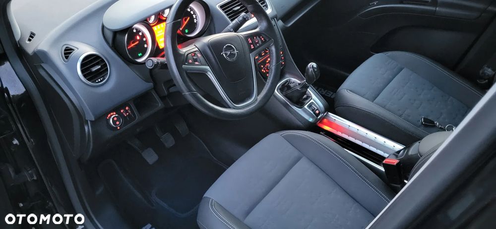 Opel Meriva 1.4 T Cosmo - 18