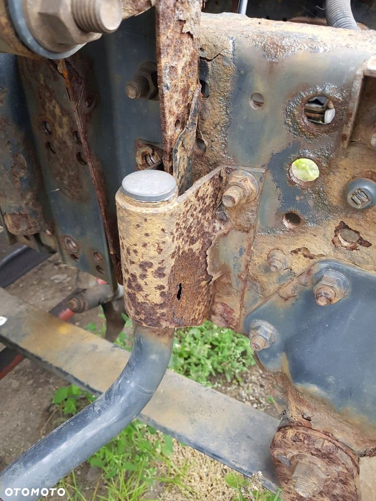 BŁOTNIK ZAKOLE NADKOLE CHLAPACZ MOCOWANIE LEWY IVECO STRALIS - 4