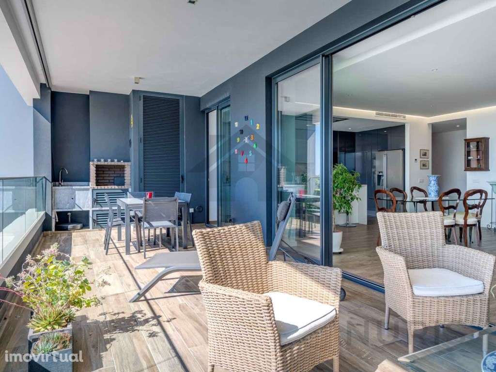 Apartamento T4 com Vista Mar para Venda em Portimão - Grande imagem: 5/42