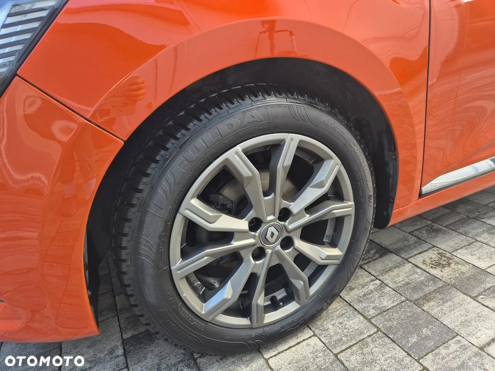 Renault Clio - 12