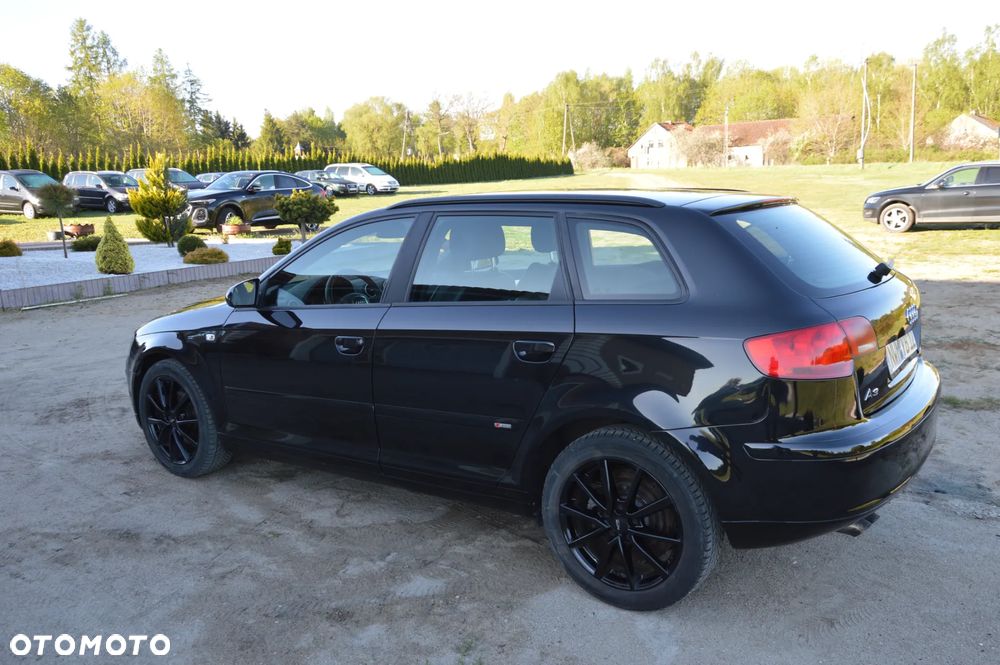 Audi A3 Sportback 2.0 TDI DPF S line Sportpaket plus - 9