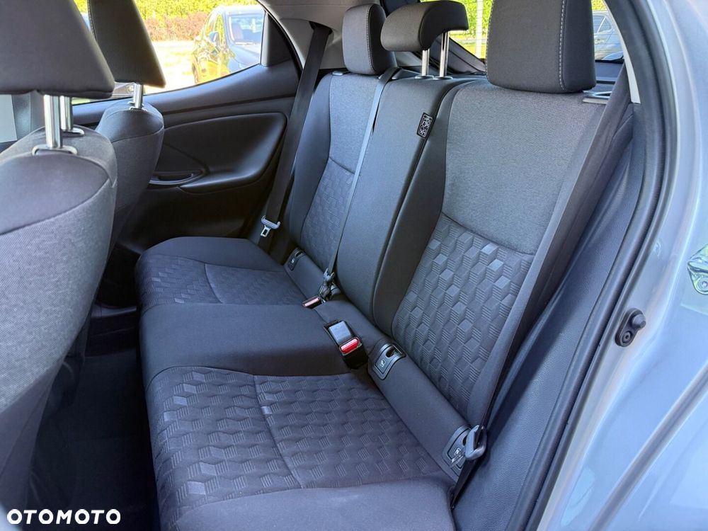 Toyota Yaris Hybrid 1.5 Style - 10