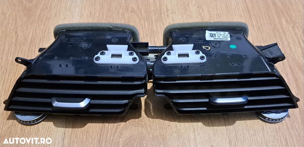 Grila gura ventilatie centrala fata plansa bord bmw G11 G12 - 1