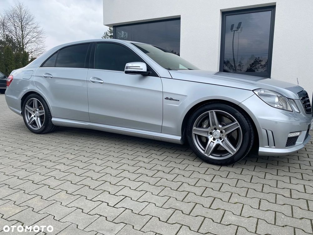 Mercedes-Benz Klasa E 63 AMG - 2