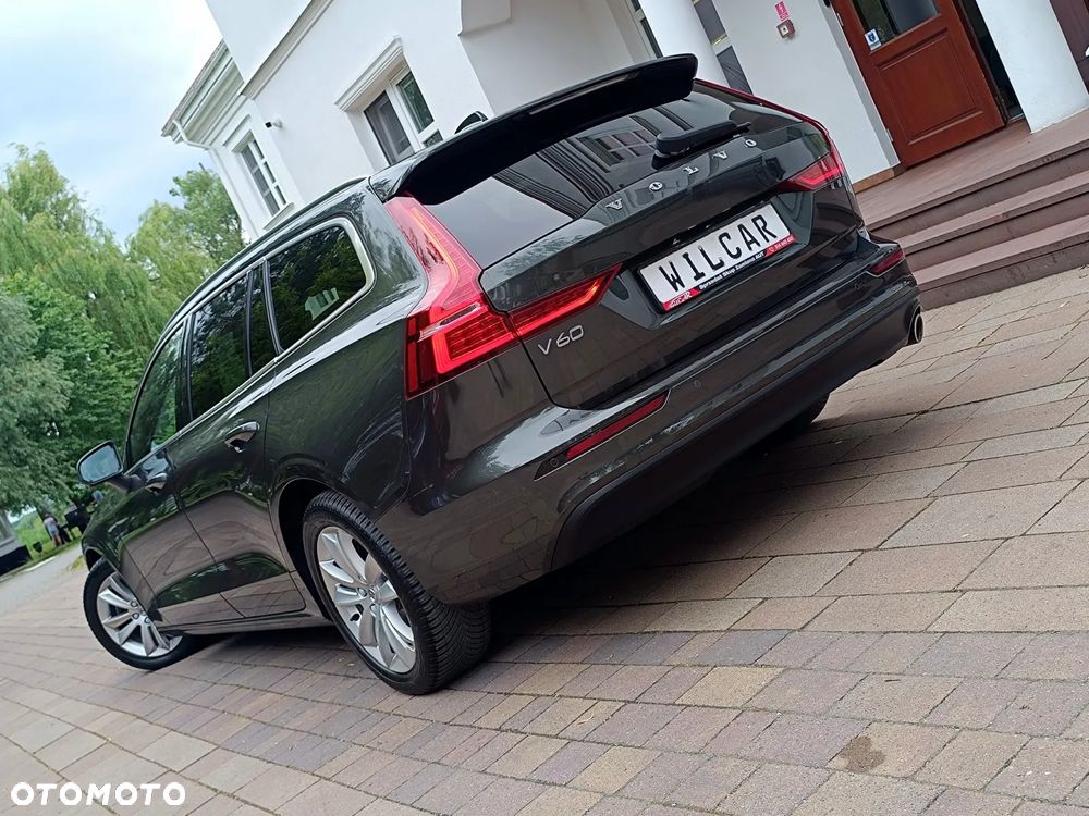 Volvo V60 D3 Momentum Core - 8