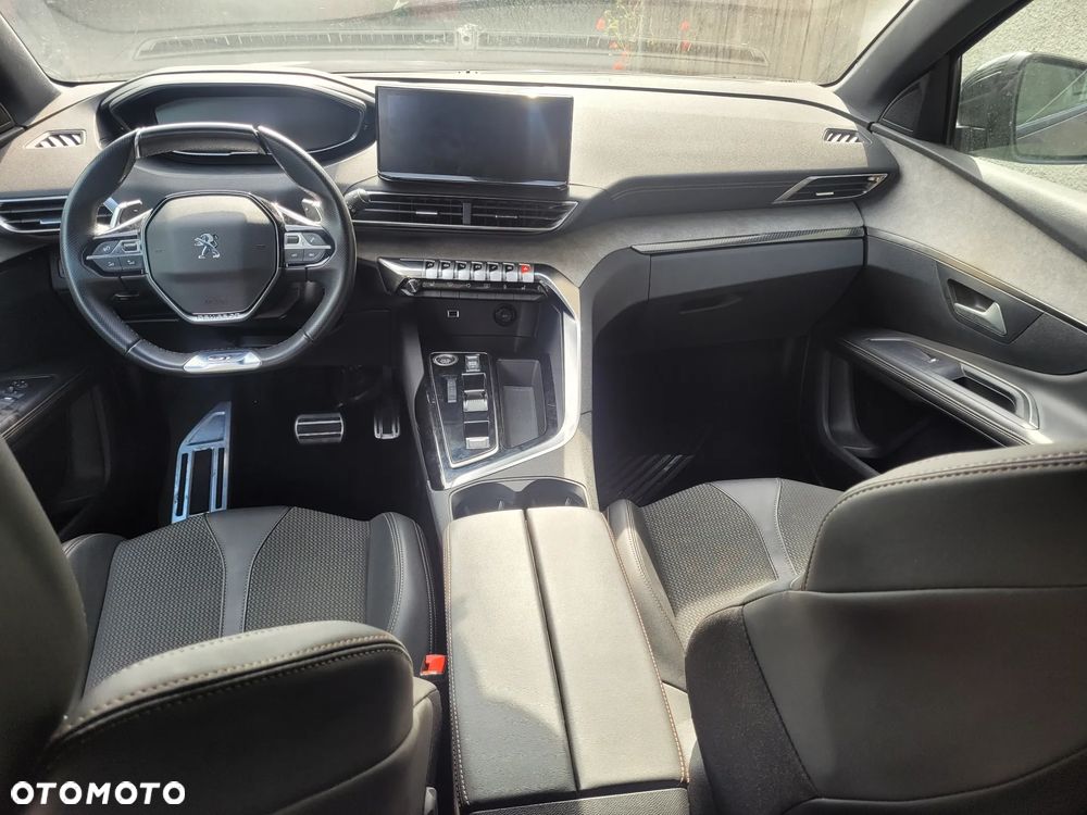 Peugeot 5008 PureTech 130 EAT8 Stop & Start GT - 6