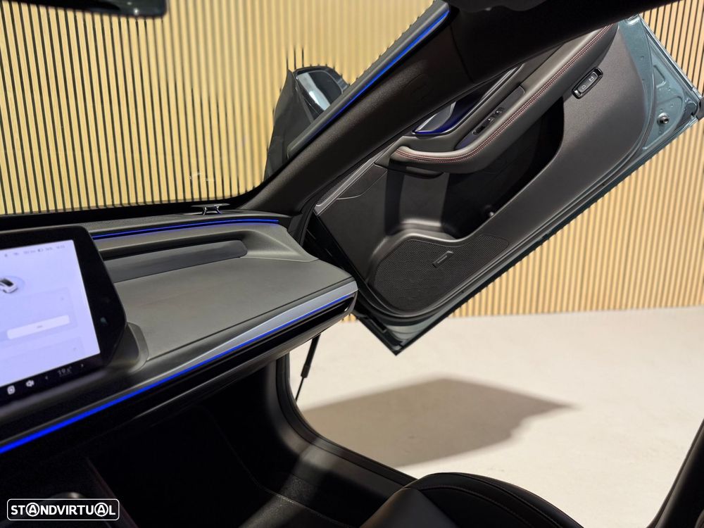 Xpeng P7i AWD Wing Edition - 29