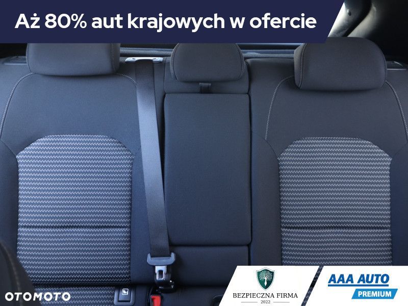 Kia XCeed - 12
