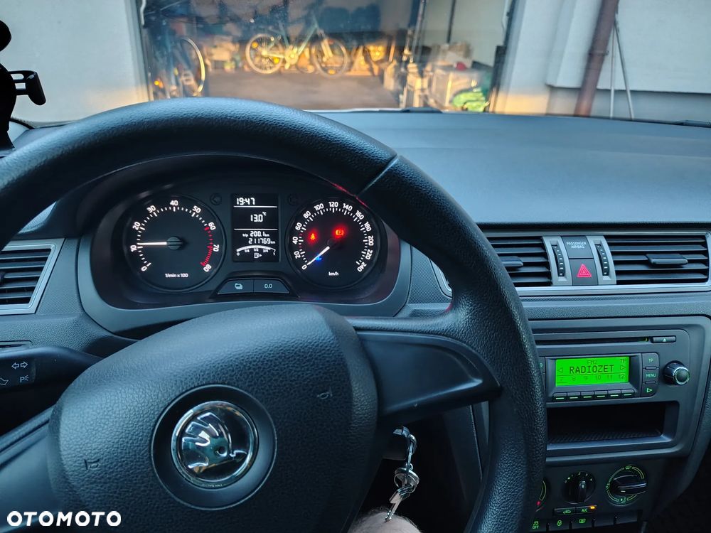 Skoda RAPID 1.2 TSI Active - 18