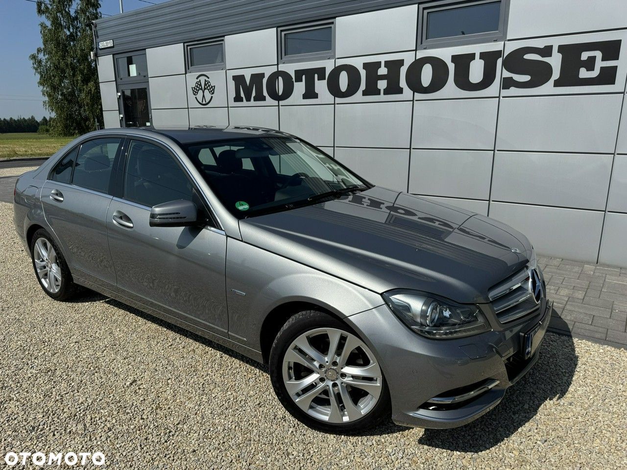 Mercedes-Benz Klasa C 180 BlueEFFICIENCY Avantgarde - 1