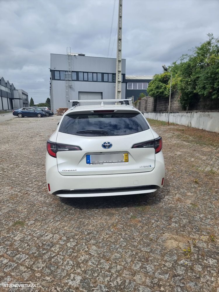 Toyota Corolla Touring Sports 1.8 Hybrid Comfort - 4