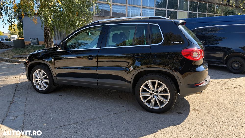 Volkswagen Tiguan - 6