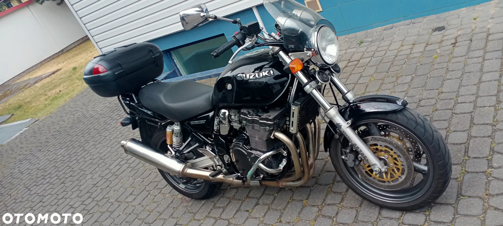 Suzuki GSX - 5