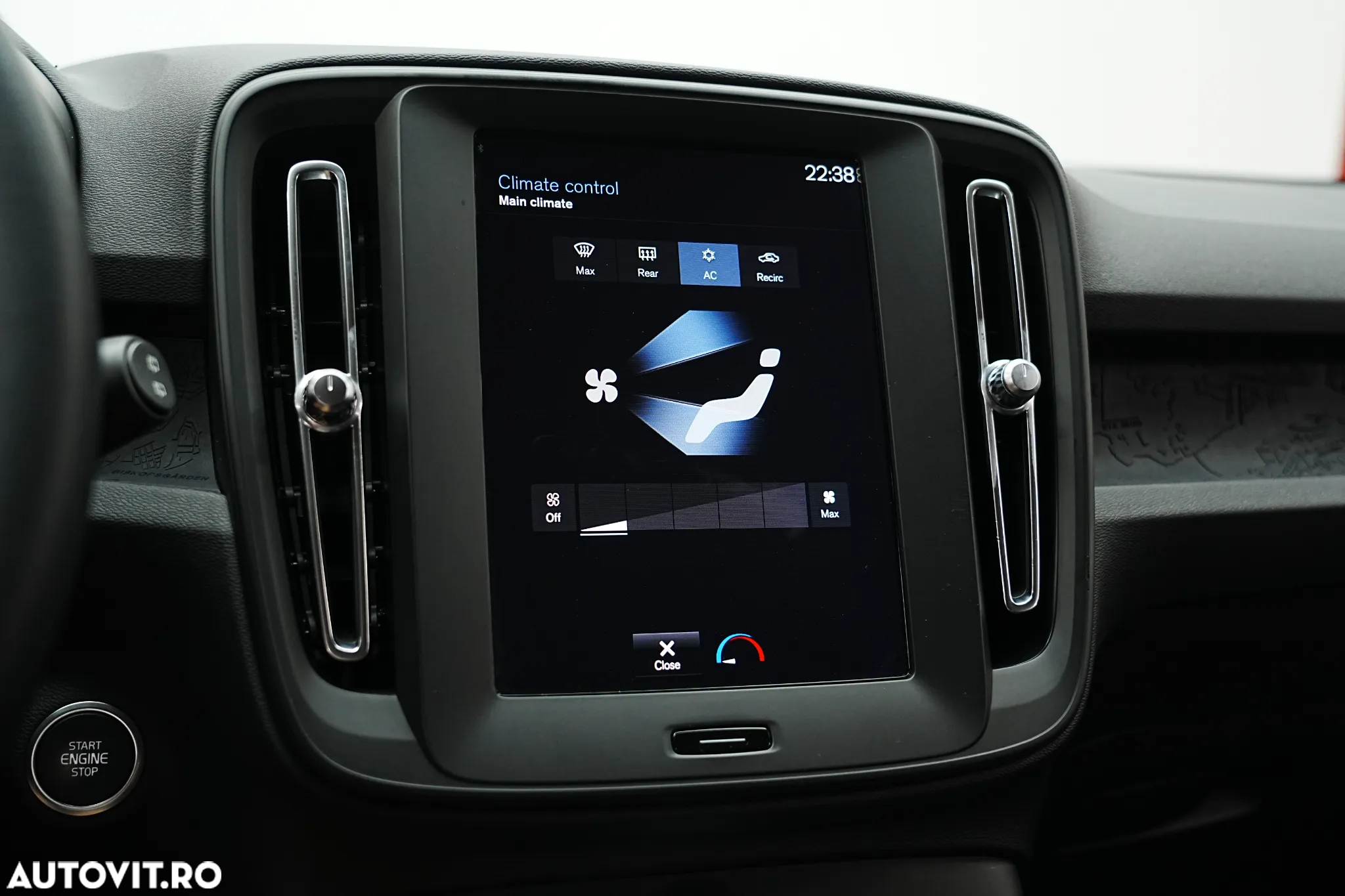 Volvo XC 40 D3 Momentum - 22