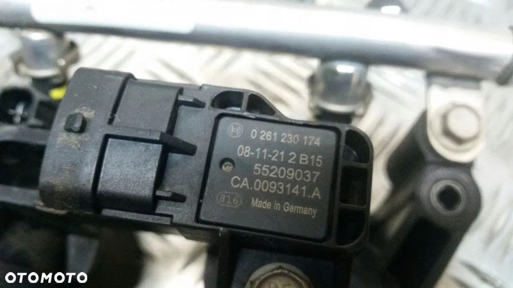 POLARIS SPORTSMAN SCRAMBLER XP 850 LISTWA WTRYSKOWA KOLEKTOR - 4