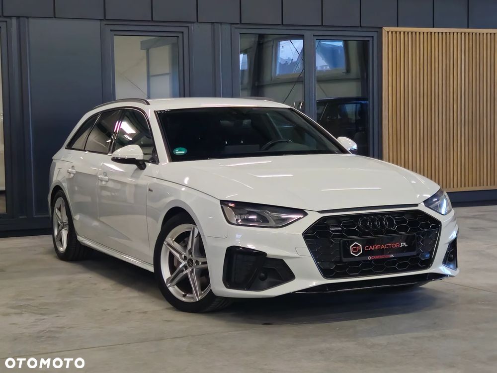 Audi A4 Avant 40 TDI quattro S tronic S line - 1