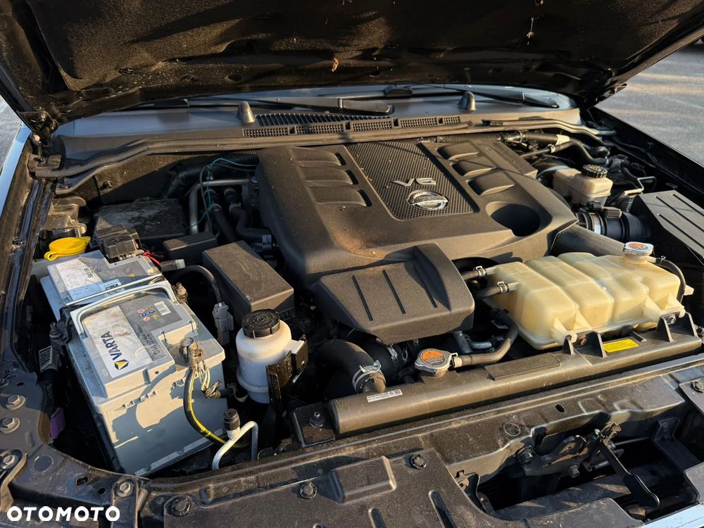 Nissan Navara 3.0 D V6 Platinum Long EU5 - 25