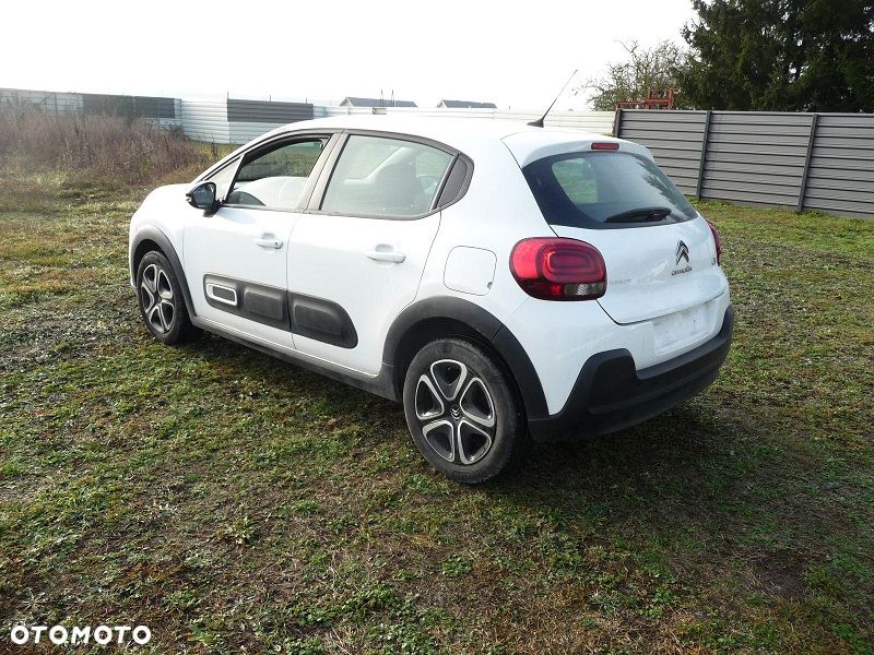 Citroën C3 Pure Tech 83 S&S SHINE - 8