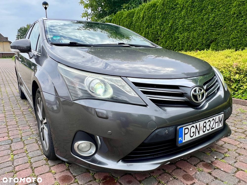 Toyota Avensis 2.2 D-CAT Prestige NAVI - 11