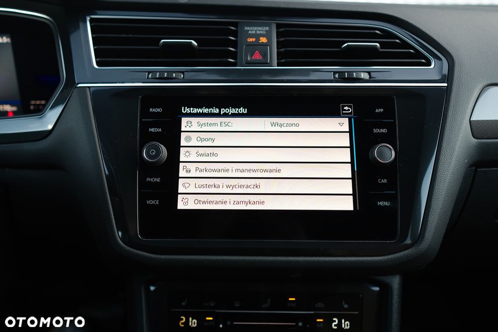 Volkswagen Tiguan - 23