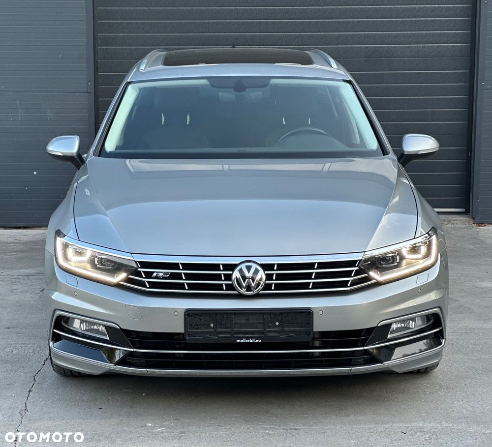 Volkswagen Passat 2.0 TDI BMT 4Mot Highline - 12