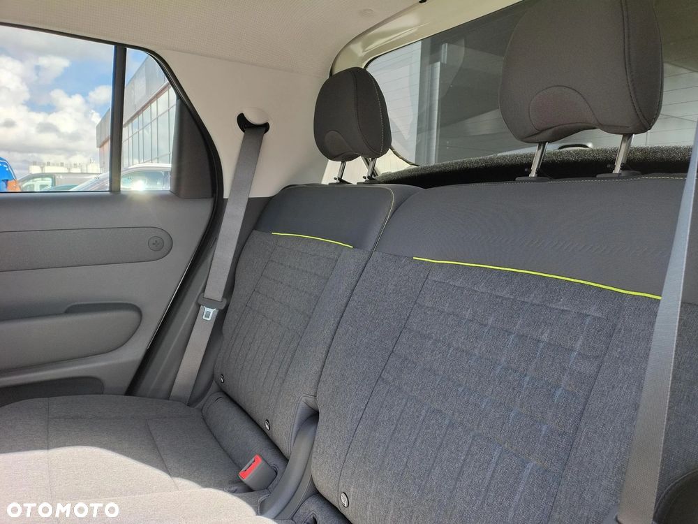 Hyundai Inster 49kWh Cross - 16